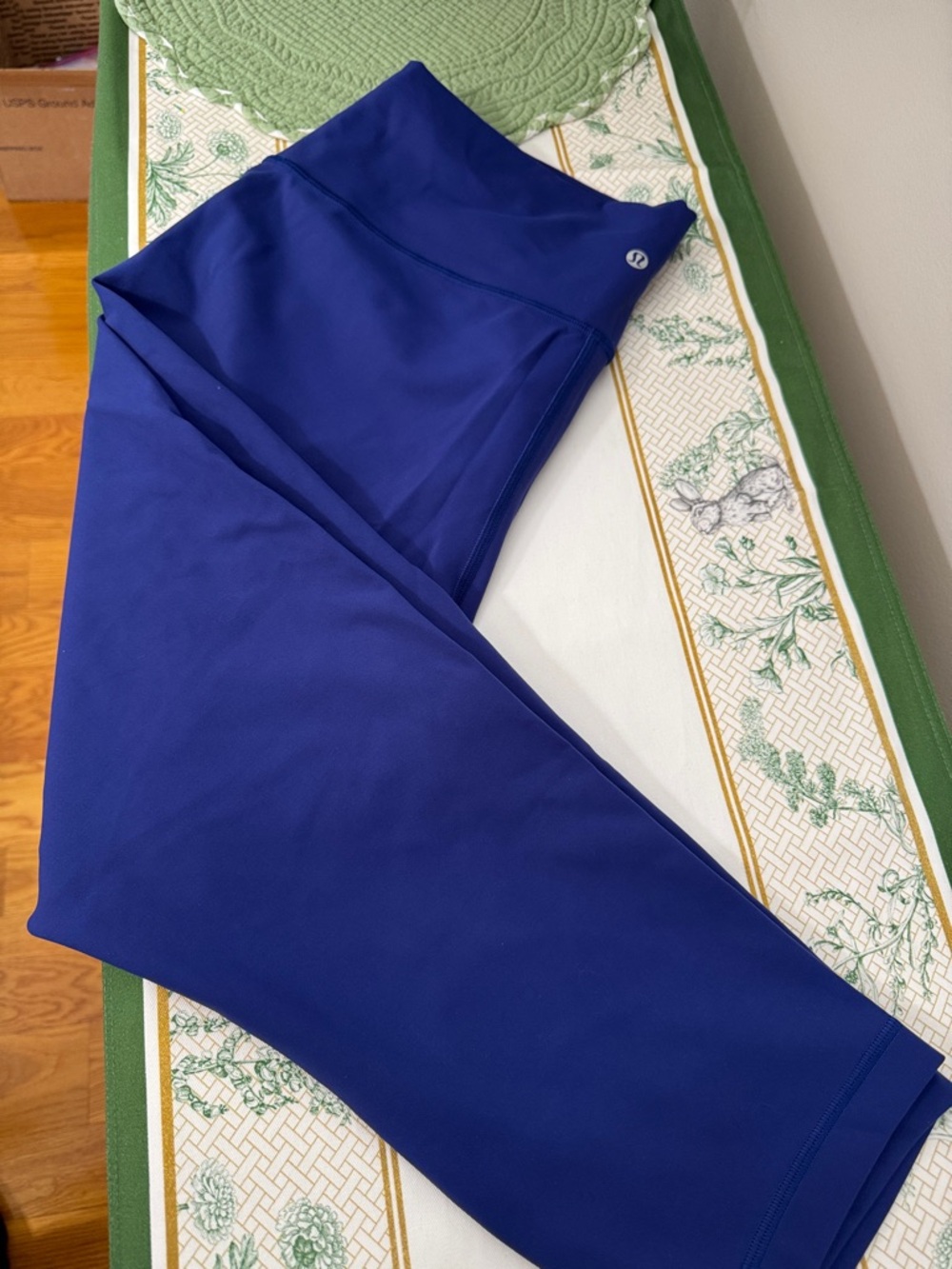 Lululemon Wunder Train Deep Royal Blue, 23” size 18